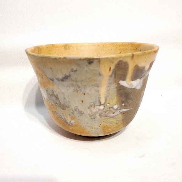 Vintage | Japanese Tea Bowl Style Pottery - Picture 6 of 11